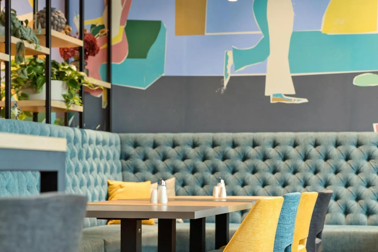 Spark By Hilton Vienna Donaustadt 4*,