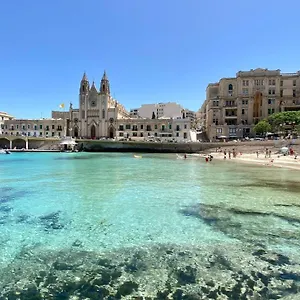 Bay Hotel St. Julian's