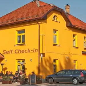 https://hotel-katrca-1905.hotels-in-ljubljana.com