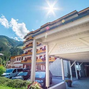 Jufa Alpenhotel 4*, Saalbach Österreich