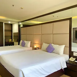 https://pariat-river-front-hotel-da-nang.hotelsofhoian.com