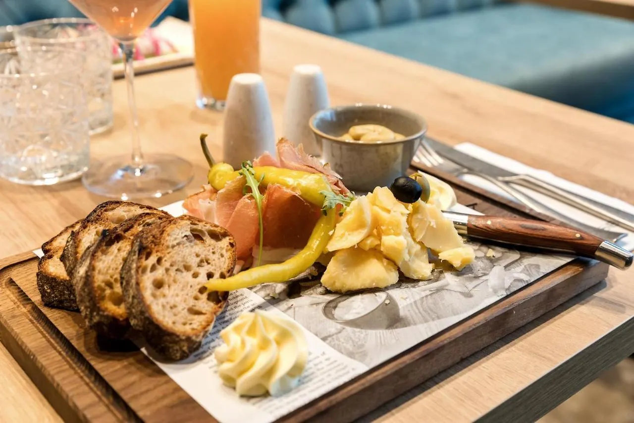 Spark By Hilton Vienna Donaustadt 酒店